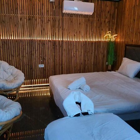 אילבן Eleven Spa Suites エルサレム エクステリア 写真