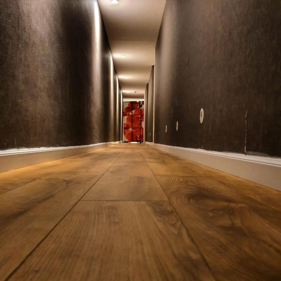 אילבן Eleven Spa Suites エルサレム エクステリア 写真